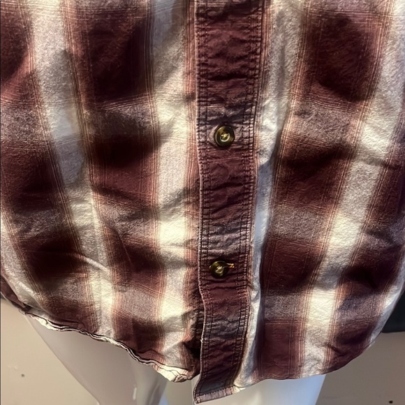 Carhartt Burgandy and White Casual Button Down Shirt size XL - Picture 5 of 8